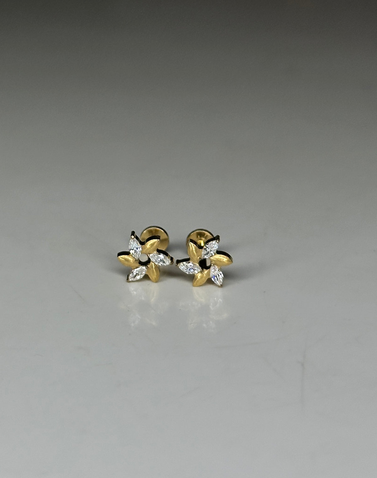 PETRA FLAT STUDS - PAIR