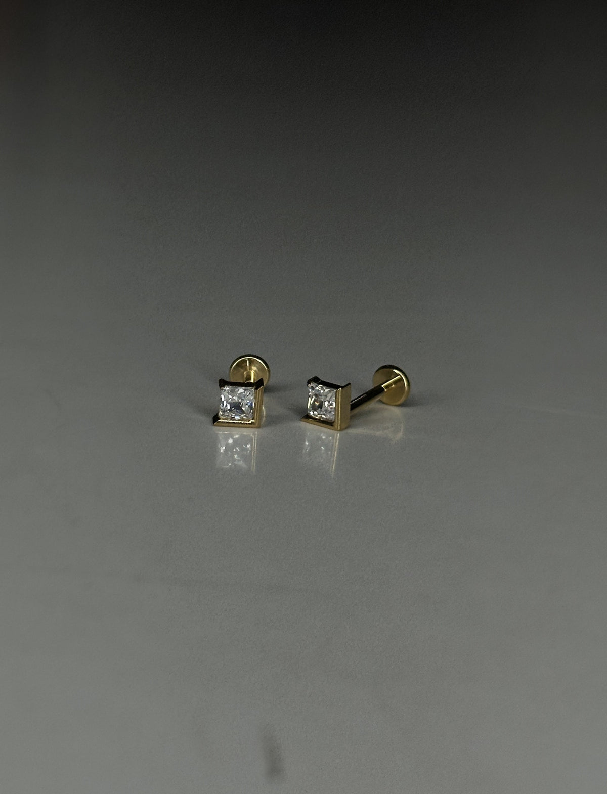 ARC FLAT STUDS - PAIR