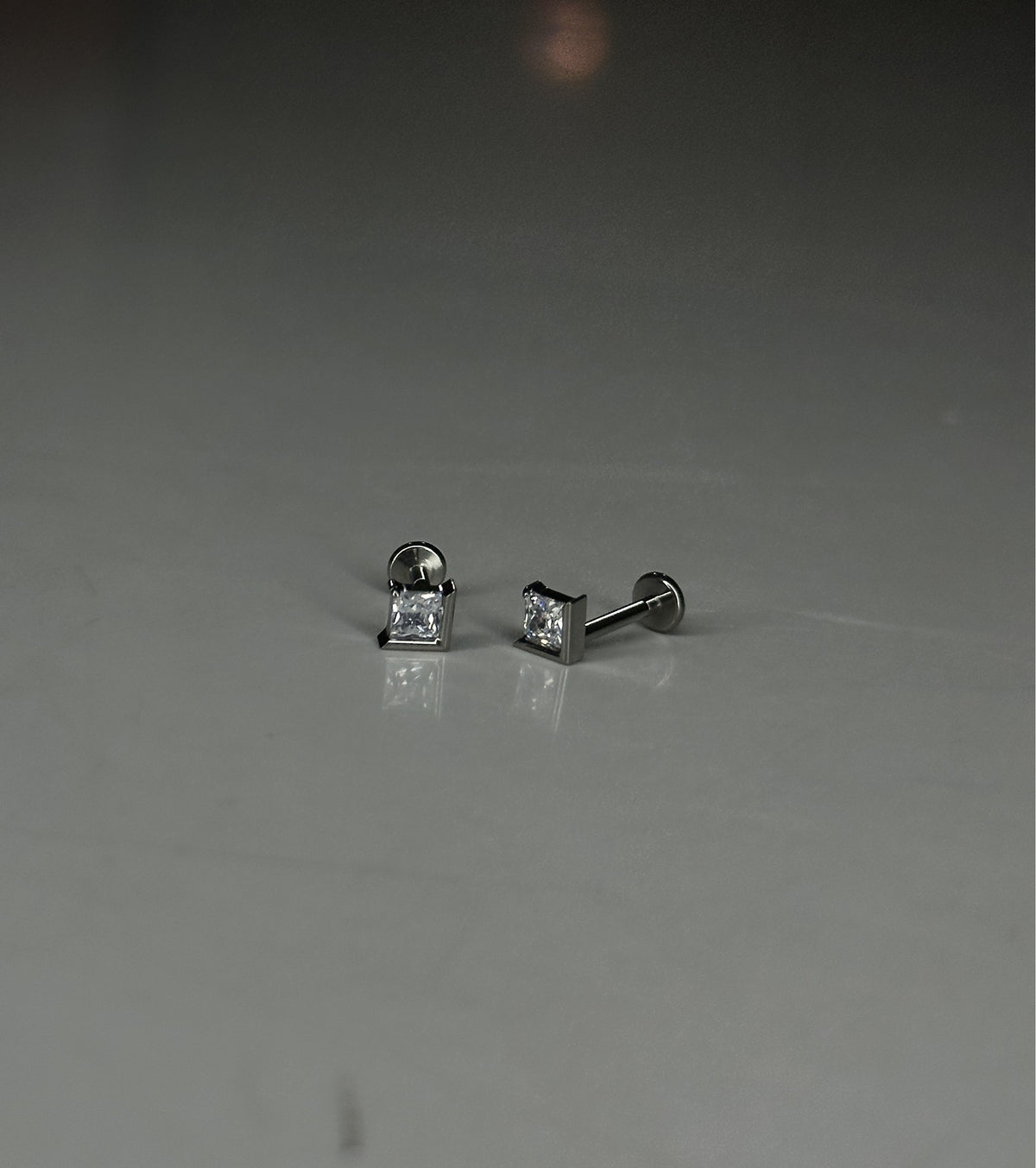 ARC FLAT STUDS - PAIR