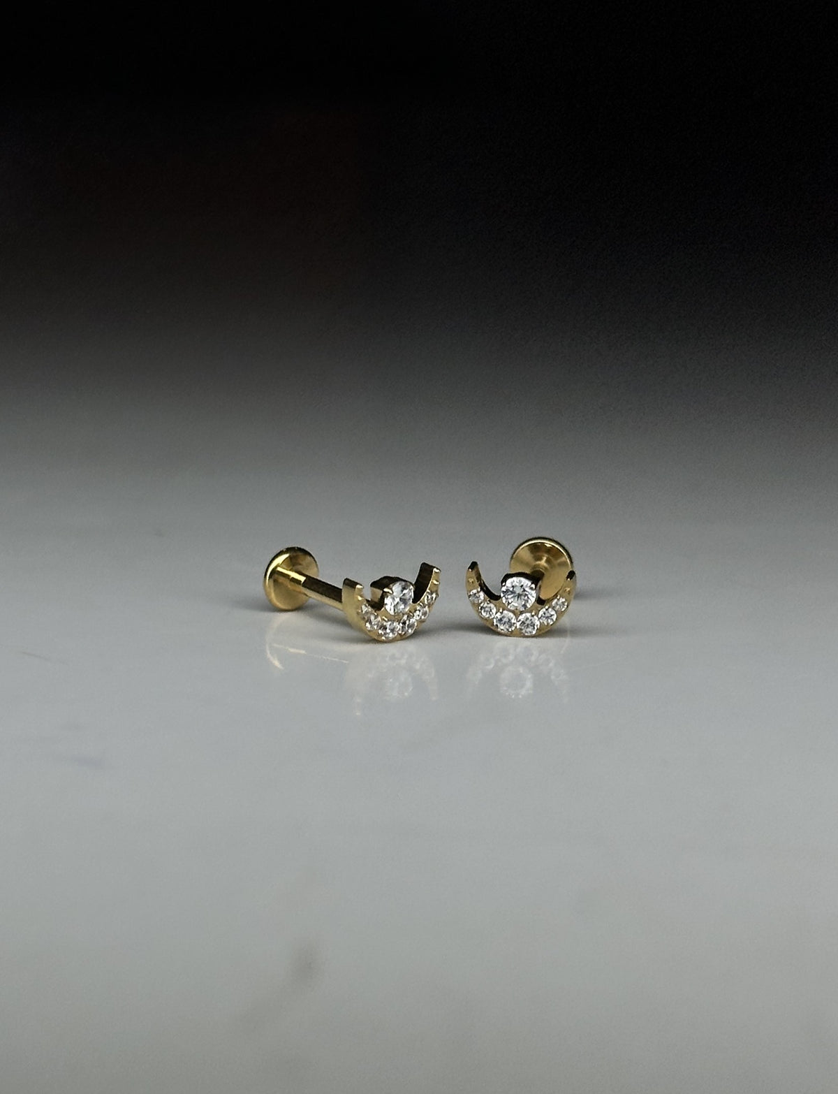 ORBIT FLAT STUDS - PAIR