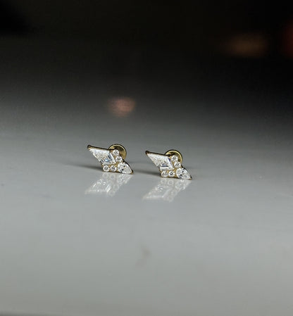 BLOSSOM FLAT STUDS - PAIR