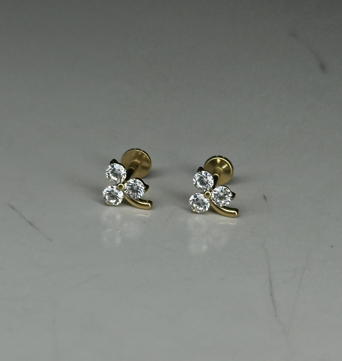 AUREL FLAT STUDS - PAIR