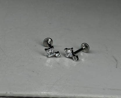 MUSE FLAT STUDS - PAIR
