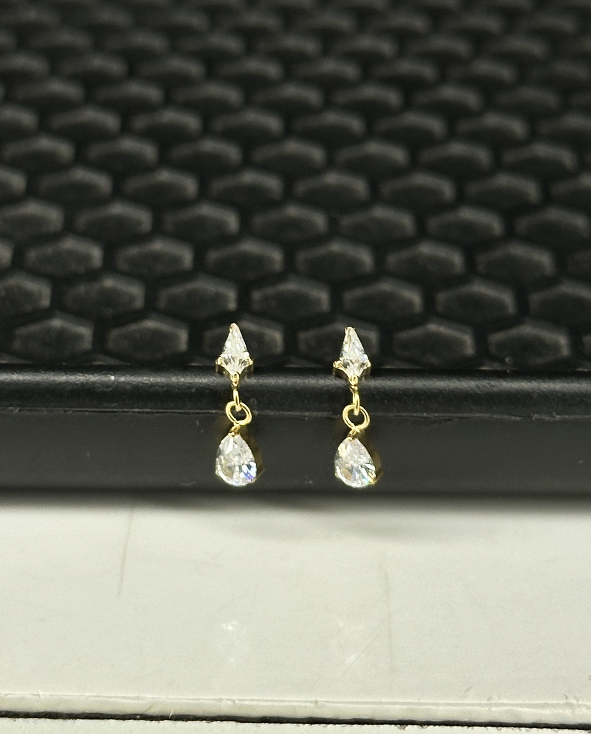 VALOR FLAT STUDS - PAIR